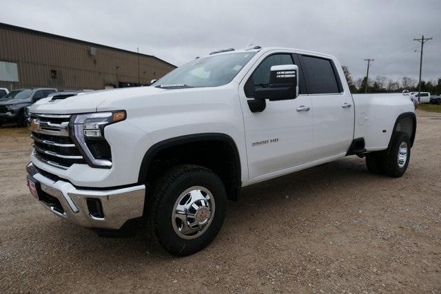 new 2025 Chevrolet Silverado 3500 car, priced at $77,965