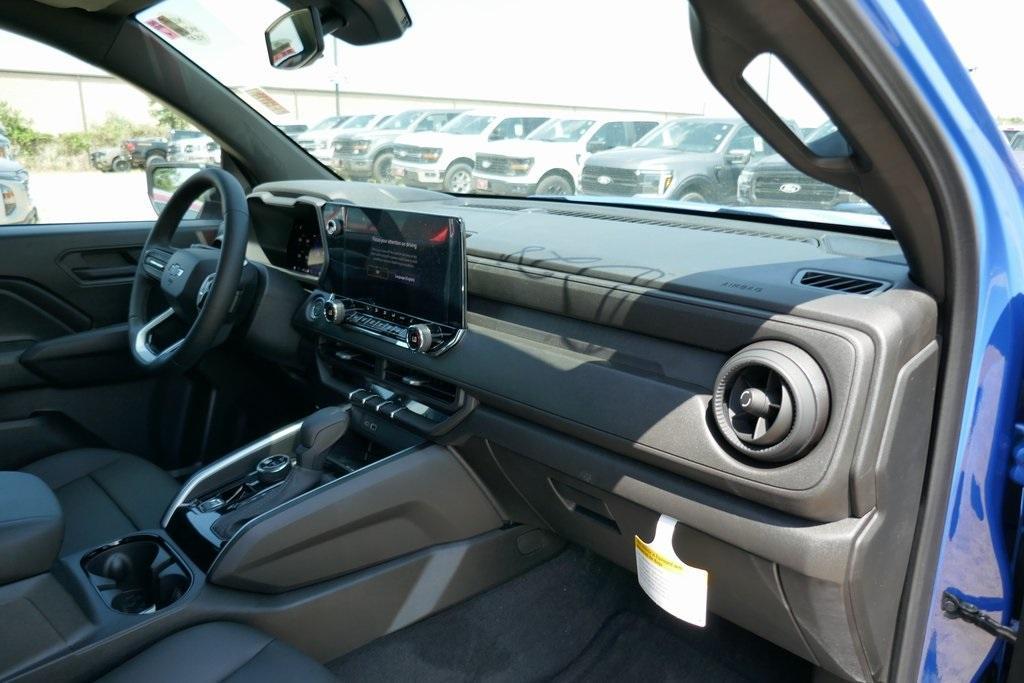 new 2026 Chevrolet Colorado car, priced at $43,651