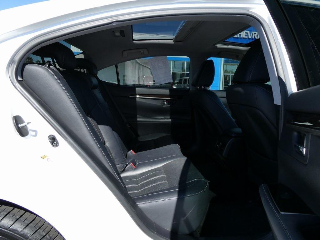 used 2016 Lexus ES 350 car, priced at $19,995