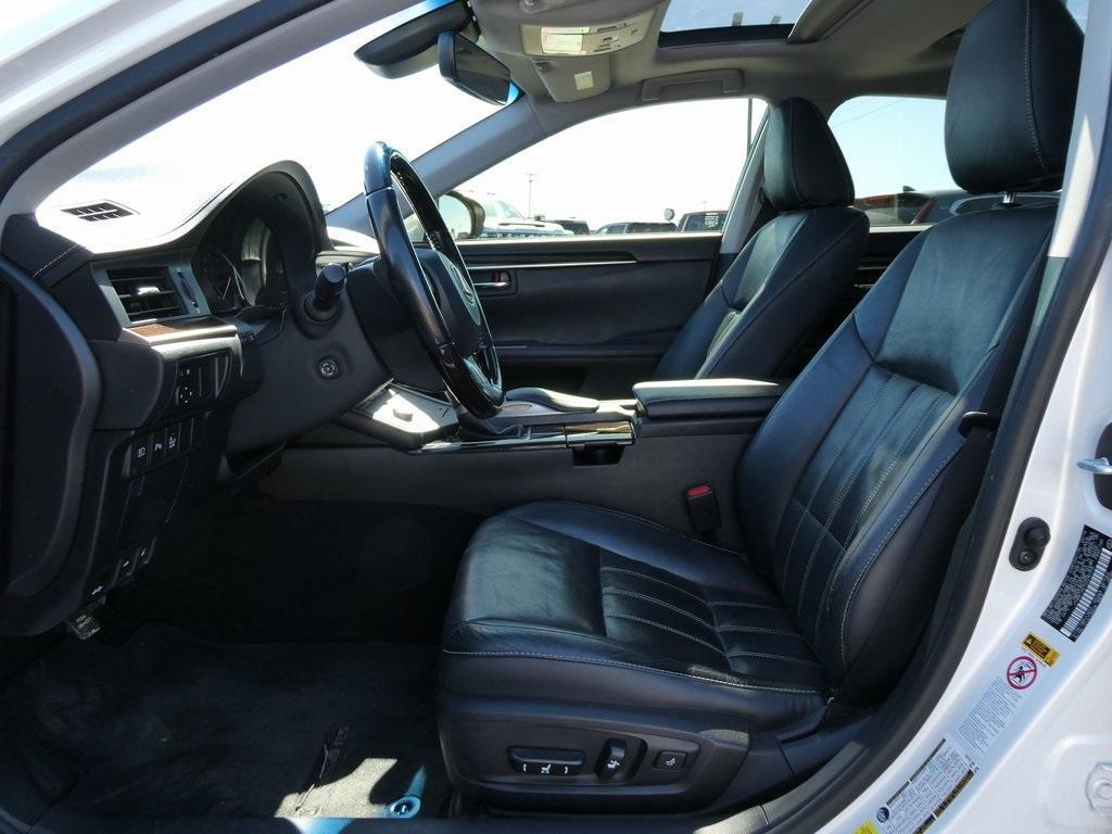 used 2016 Lexus ES 350 car, priced at $19,995