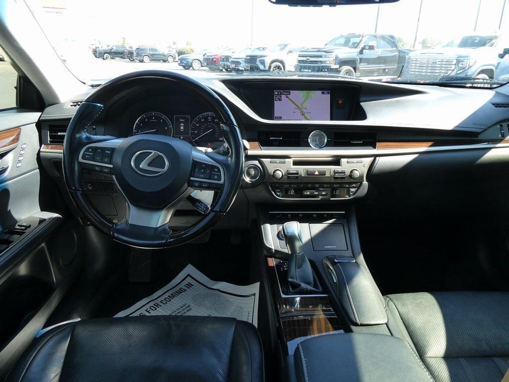used 2016 Lexus ES 350 car, priced at $19,995