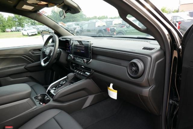 new 2025 Chevrolet Colorado car, priced at $40,560