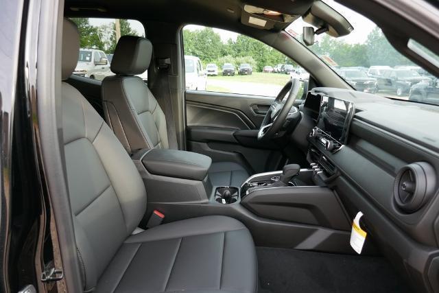 new 2025 Chevrolet Colorado car, priced at $40,560