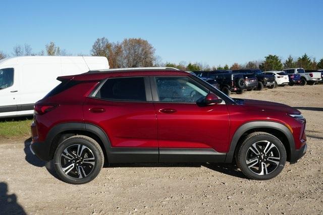 new 2025 Chevrolet TrailBlazer car, priced at $29,819