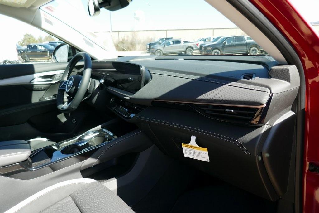 new 2025 Buick Envision car, priced at $40,834