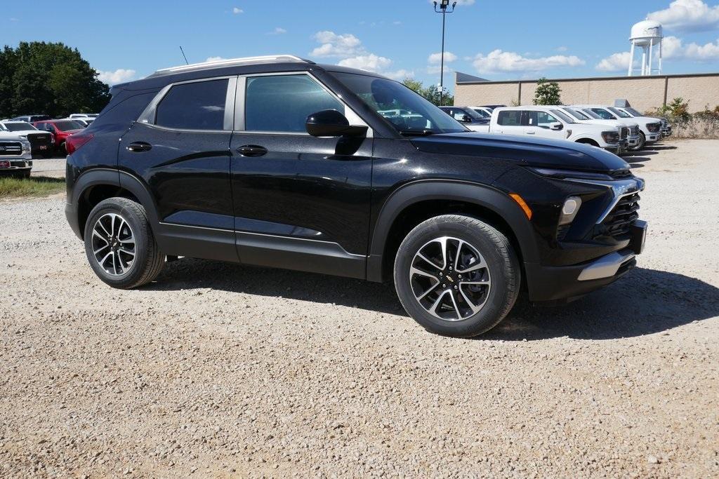 new 2026 Chevrolet TrailBlazer car, priced at $27,771