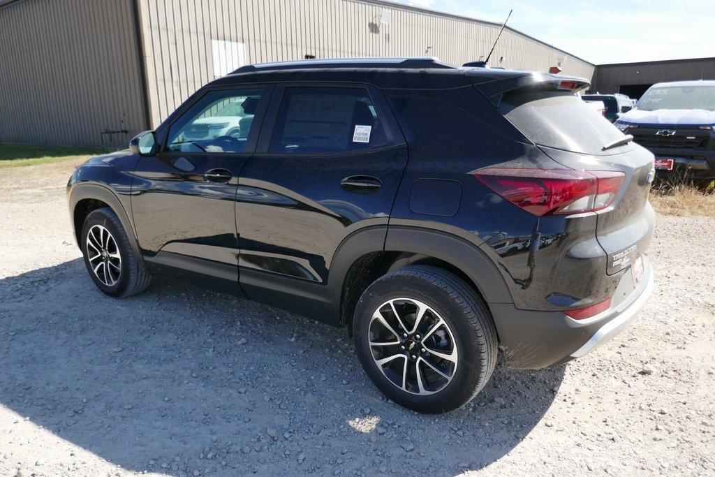 new 2026 Chevrolet TrailBlazer car, priced at $27,449