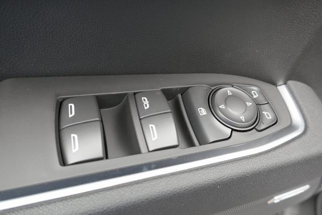 new 2025 Chevrolet Silverado 1500 car, priced at $58,115