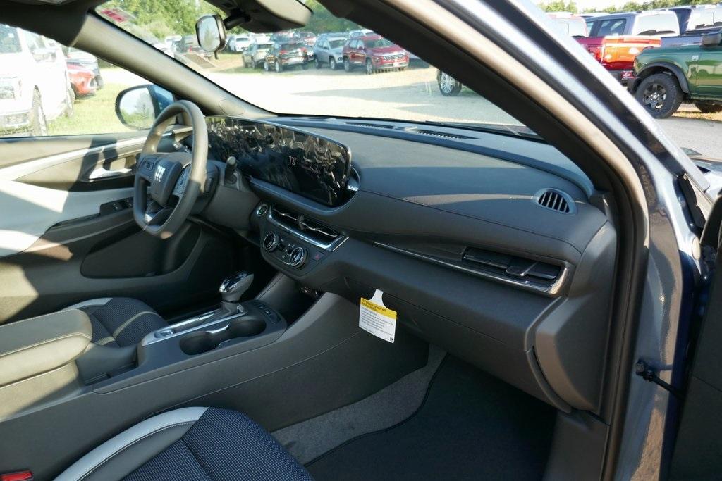 new 2025 Buick Envista car, priced at $24,602