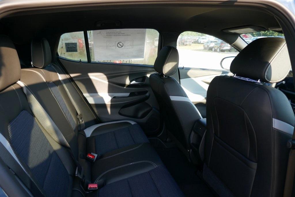 new 2025 Buick Envista car, priced at $24,602