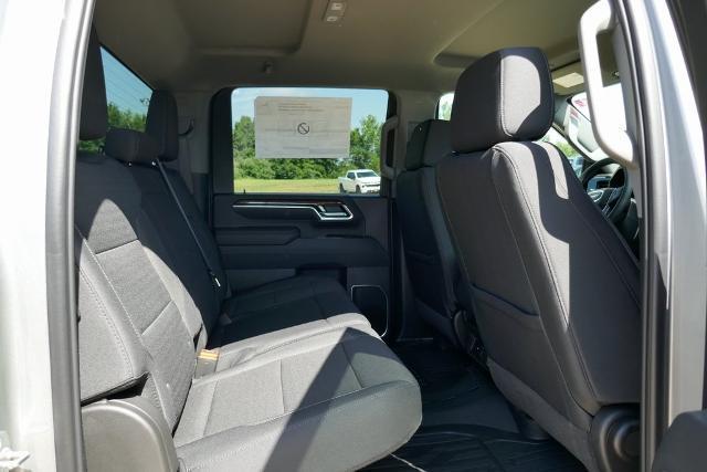 new 2025 GMC Sierra 2500 car, priced at $58,565