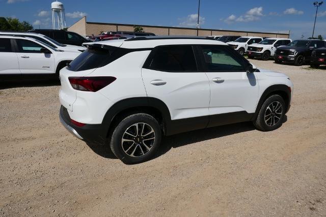 new 2026 Chevrolet TrailBlazer car, priced at $27,854