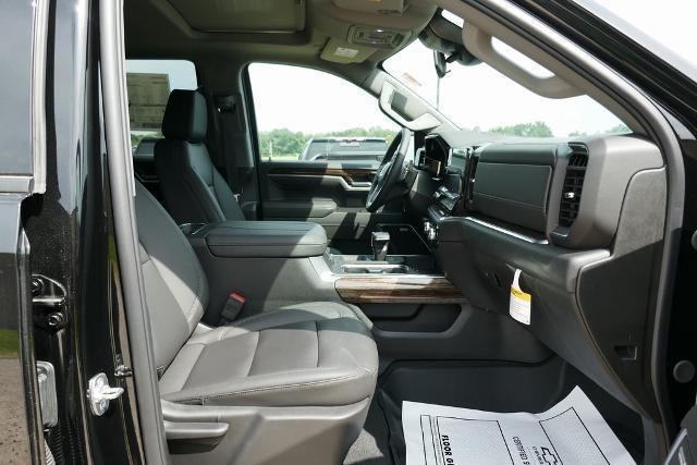 new 2025 GMC Sierra 1500 car, priced at $57,634