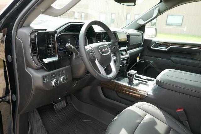 new 2025 GMC Sierra 1500 car, priced at $57,634