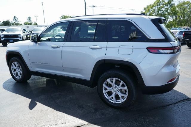 used 2022 Jeep Grand Cherokee car, priced at $30,995