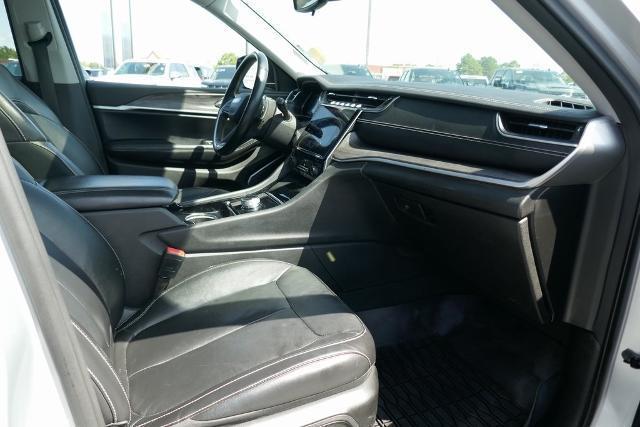 used 2022 Jeep Grand Cherokee car, priced at $30,995