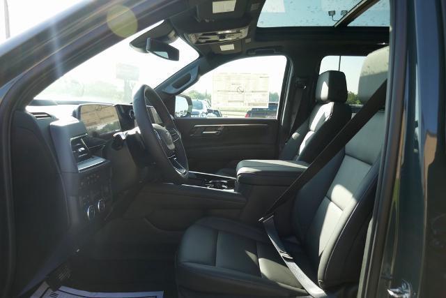 new 2025 Chevrolet Suburban car, priced at $76,487