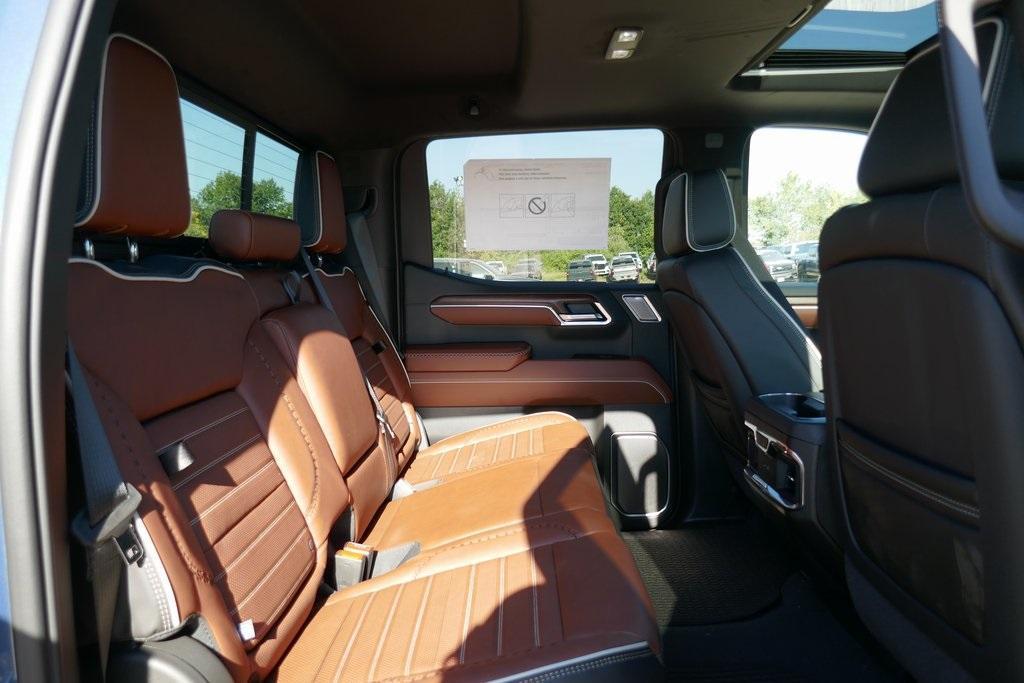 new 2026 GMC Sierra 1500 car, priced at $75,279