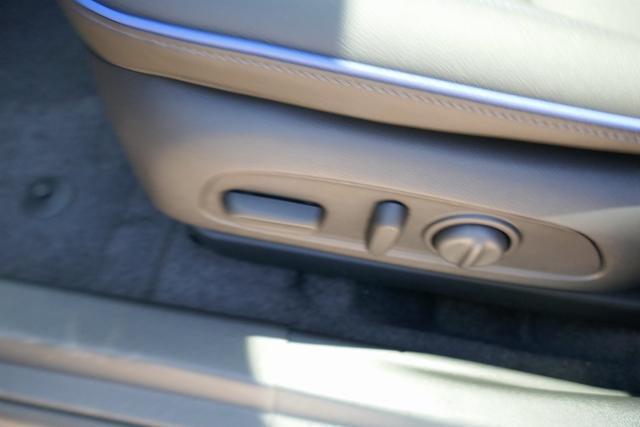 new 2025 Buick Envista car, priced at $28,072