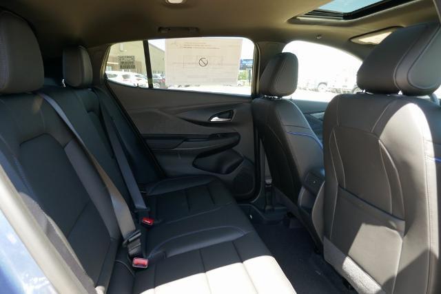 new 2025 Buick Envista car, priced at $28,072
