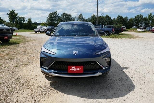 new 2025 Buick Envista car, priced at $26,252