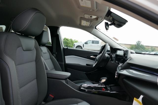 new 2025 Chevrolet Trax car, priced at $22,353