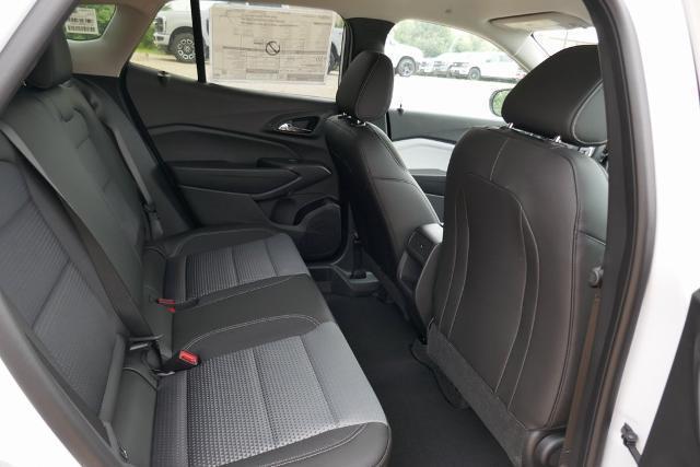 new 2025 Chevrolet Trax car, priced at $22,353