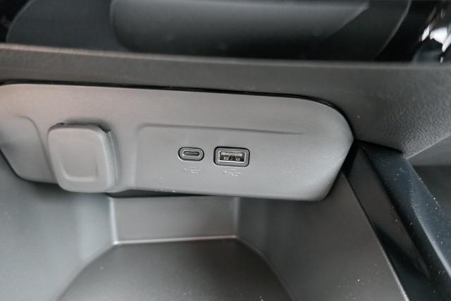new 2025 Chevrolet Trax car, priced at $22,353