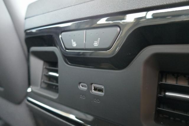 new 2025 GMC Sierra 1500 car, priced at $72,307