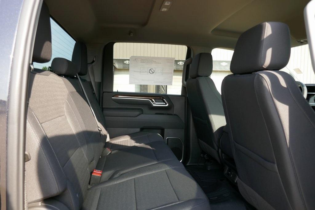 new 2025 GMC Sierra 2500 car, priced at $58,452