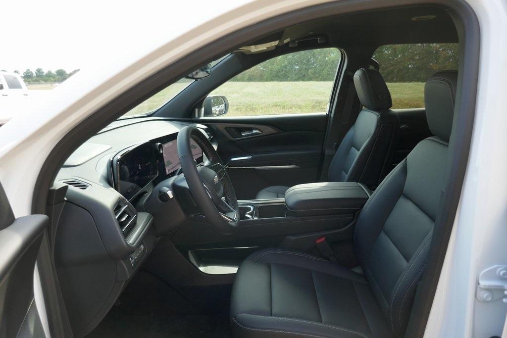 new 2026 Chevrolet Traverse car, priced at $48,965