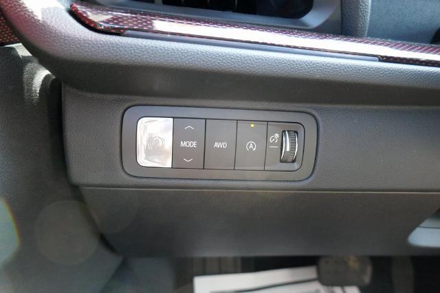 new 2025 Chevrolet Traverse car, priced at $49,295