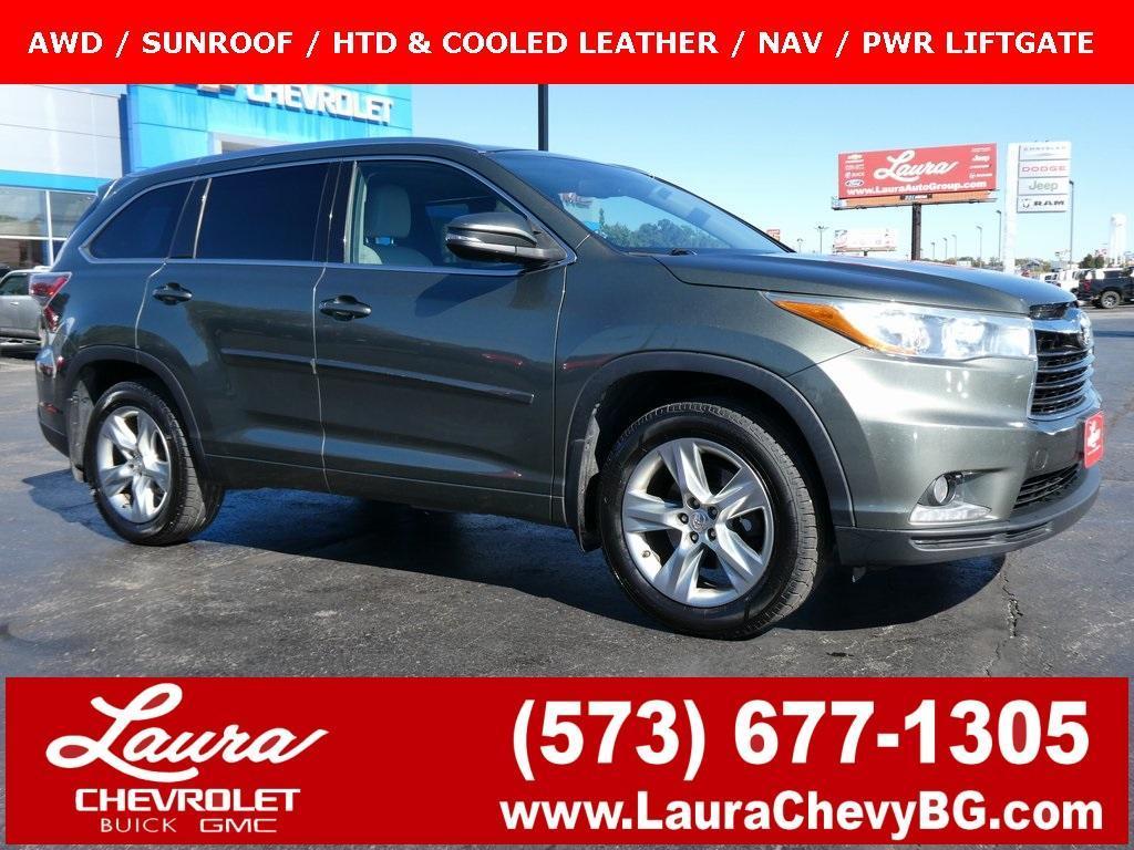 used 2015 Toyota Highlander car, priced at $18,995