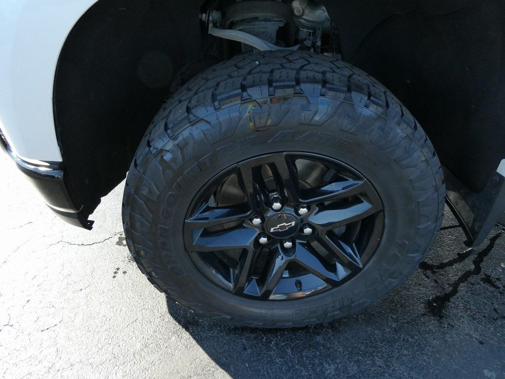 used 2021 Chevrolet Silverado 1500 car, priced at $25,995