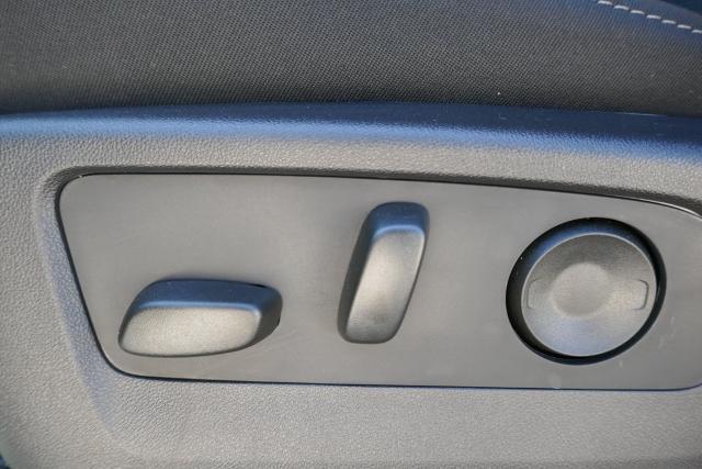 new 2025 GMC Canyon car, priced at $42,882