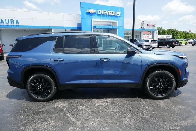 used 2024 Chevrolet Traverse car, priced at $42,995