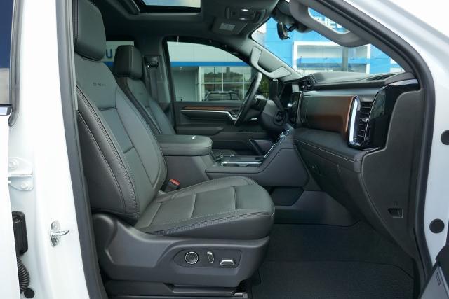 used 2025 GMC Sierra 2500 car, priced at $78,995