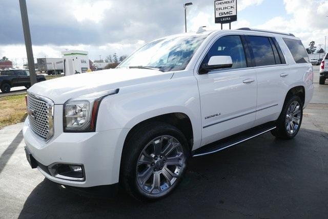 used 2017 GMC Yukon car, priced at $24,995