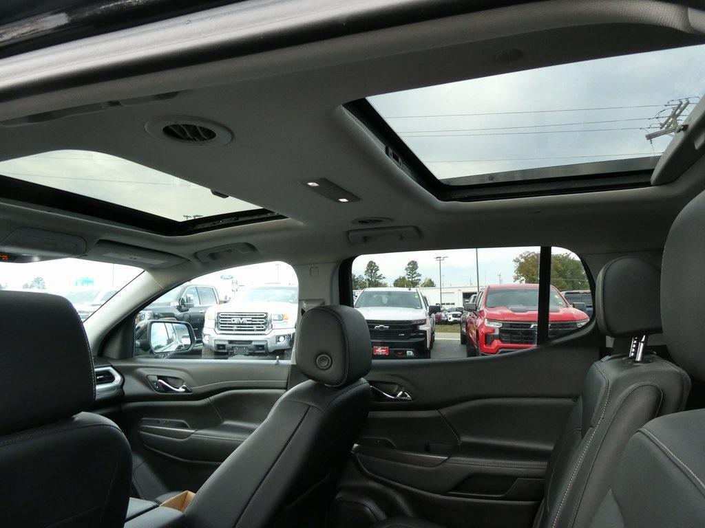 used 2022 GMC Acadia car, priced at $28,495