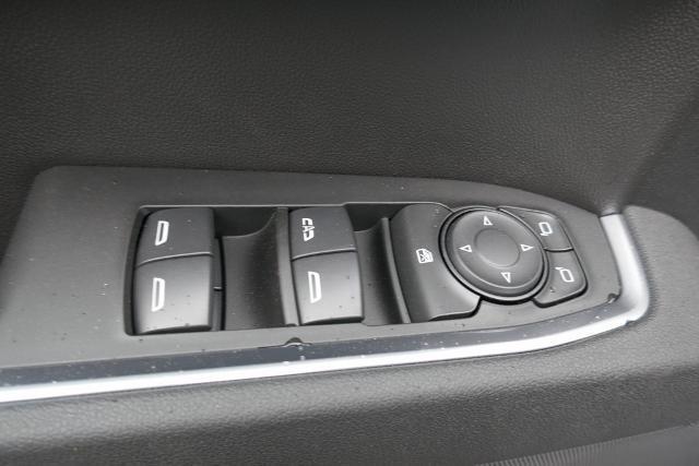 new 2025 Chevrolet Silverado 1500 car, priced at $51,035