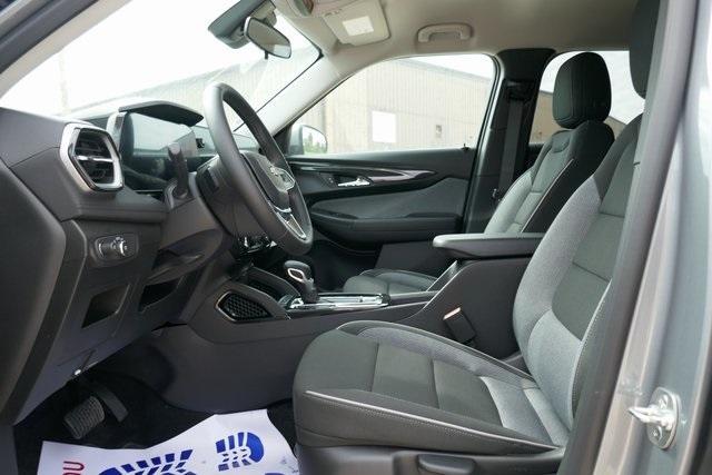 new 2025 Chevrolet TrailBlazer car, priced at $26,944