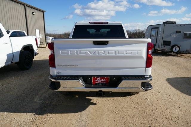 new 2025 Chevrolet Silverado 1500 car, priced at $40,334