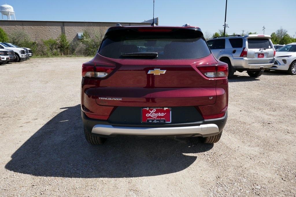 new 2025 Chevrolet TrailBlazer car, priced at $26,297