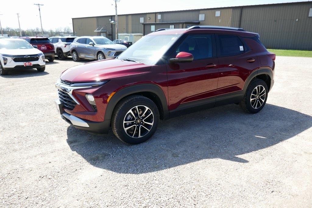 new 2025 Chevrolet TrailBlazer car, priced at $26,297