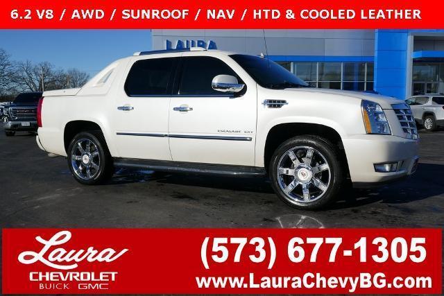 used 2013 Cadillac Escalade EXT car, priced at $21,995