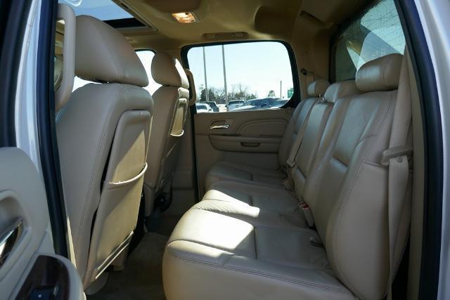 used 2013 Cadillac Escalade EXT car, priced at $21,995