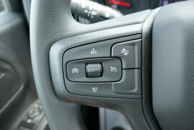 new 2025 Chevrolet Silverado 1500 car, priced at $40,945