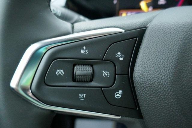 new 2025 Chevrolet TrailBlazer car, priced at $27,004