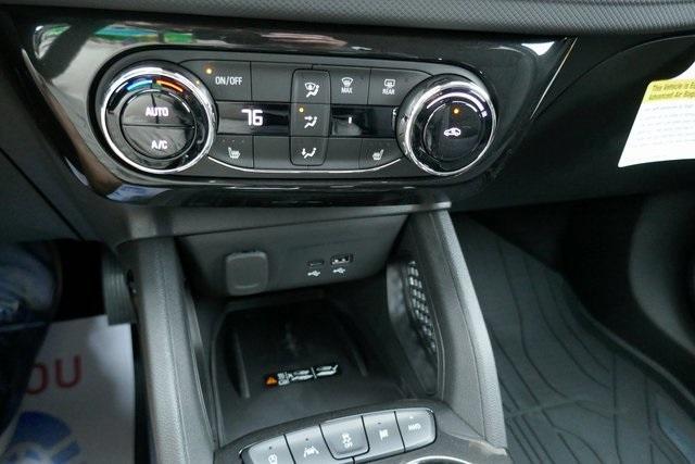 new 2025 Chevrolet TrailBlazer car, priced at $27,004