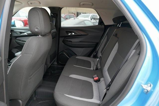 new 2025 Chevrolet TrailBlazer car, priced at $27,004